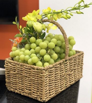 Picture of VNG-FRuit-ImportedGrapes